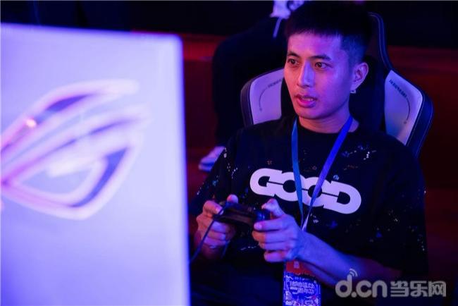 经过数月的 经过数月的