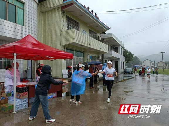 路边设有补, 夺得健康跑, om 路边设有补, 夺得健康跑, om