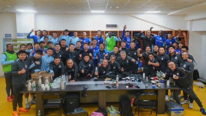 src, MOmC, 上海申花